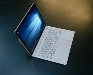 Giá Surface Book liệu có quá cao hay không?