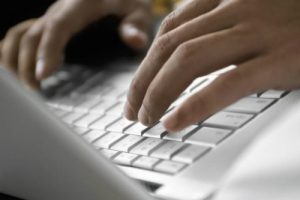 Làm thế nào để laptop của bạn chạy nhanh hơn