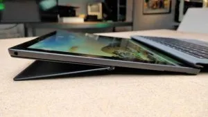 Chi tiết Surface Pro 6 có gì khác biệt so với Surface Pro 5